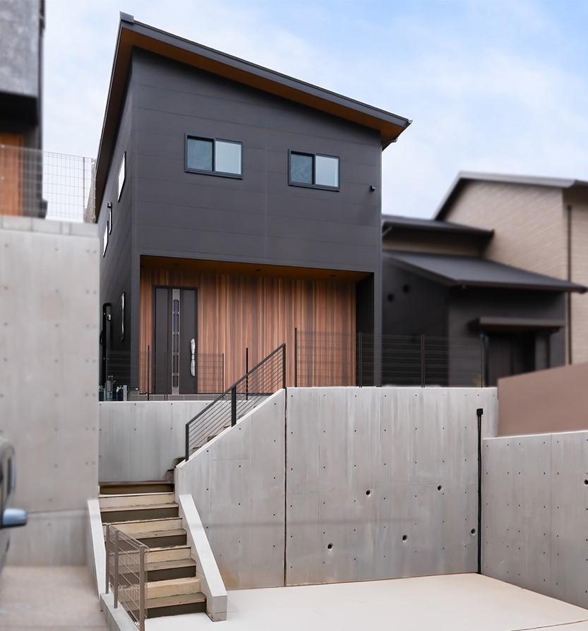 ニーズグラン六本松